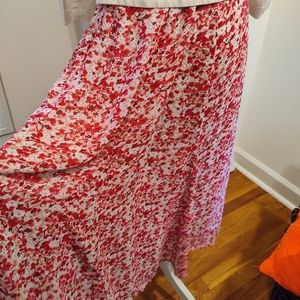 Flowy midi floral skirt